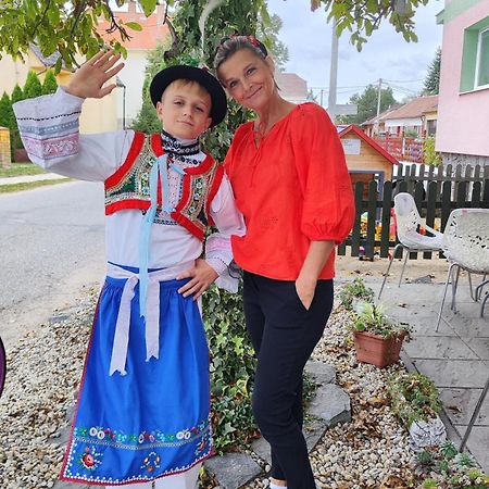 Apartman Cafe U Kordulky Ratiskovice Екстер'єр фото