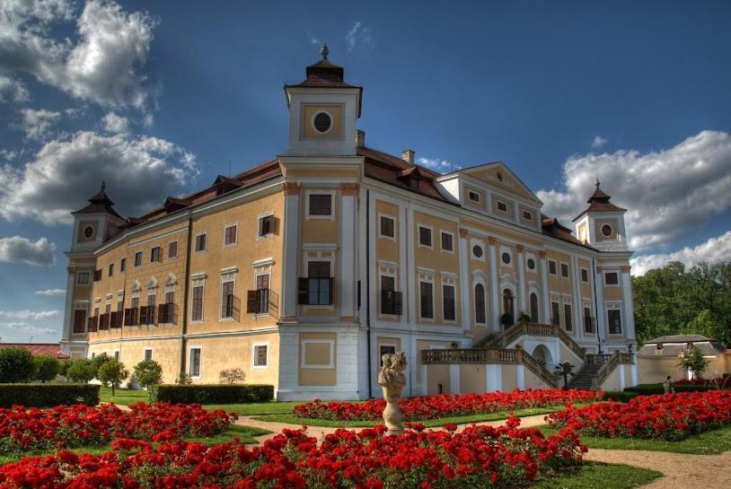 Apartman Cafe U Kordulky Ratiskovice Екстер'єр фото